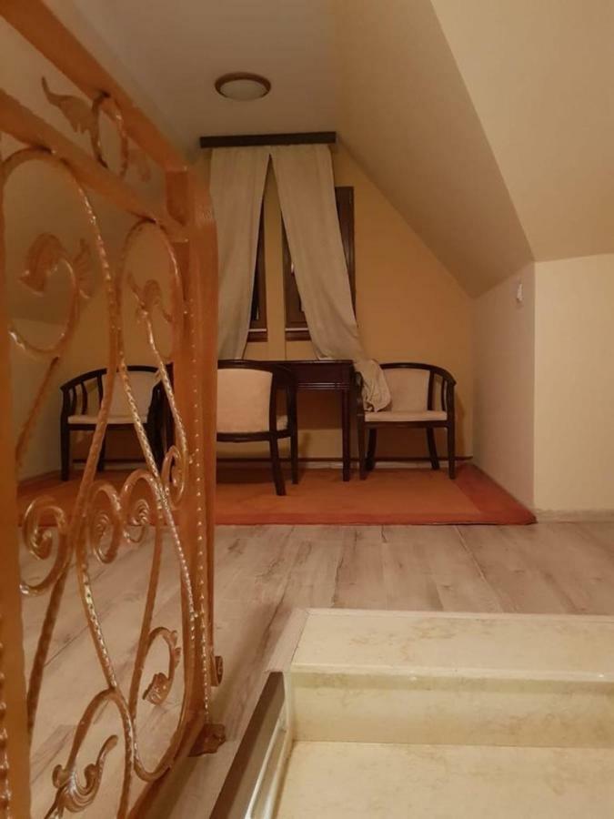 Pensiunea Brazi Turda Extérieur photo